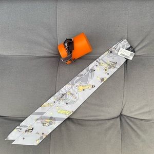 Authentic Hermes Ex-Libris Les Parisie Twilly NWT